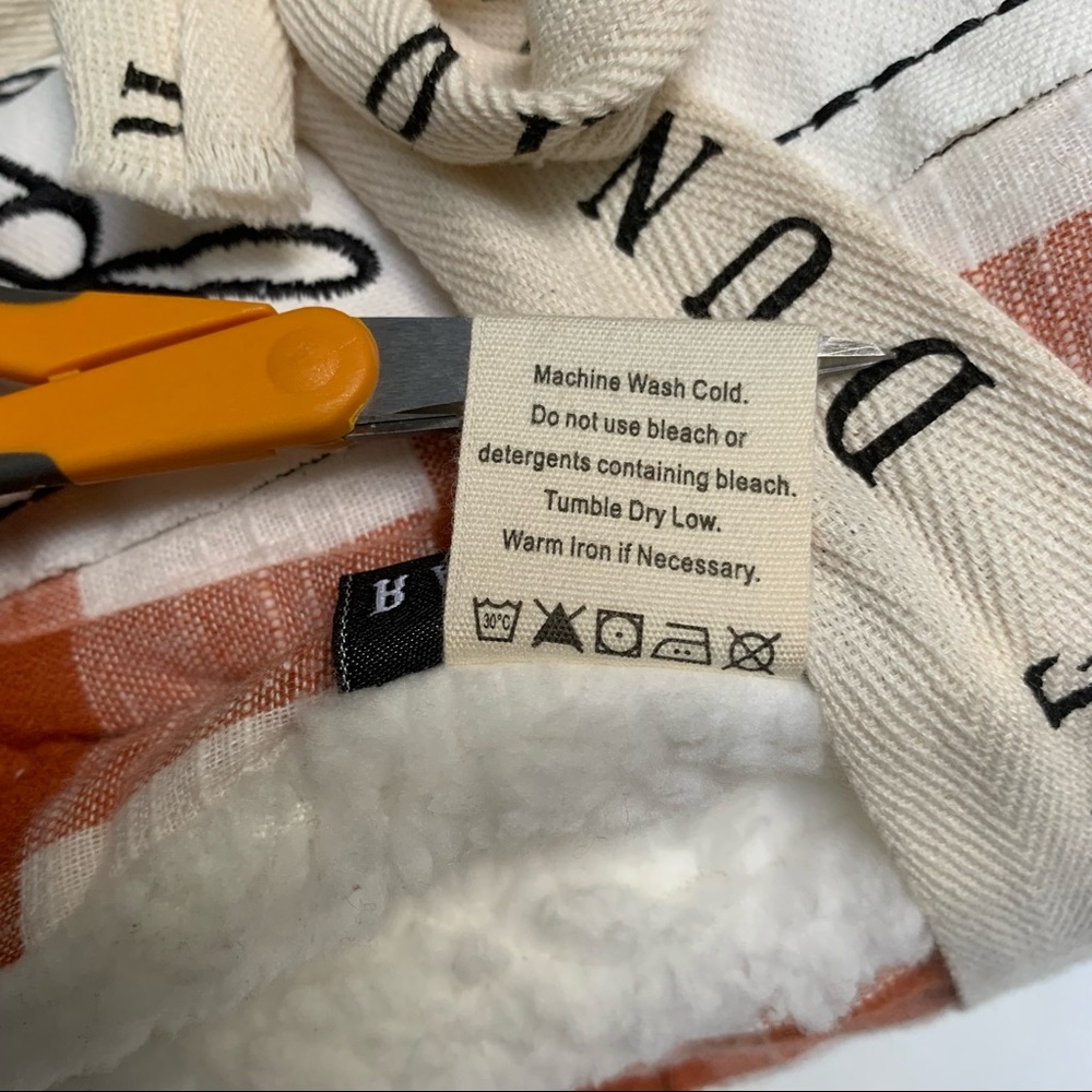 Rae Dunn blessed Buffalo Check Sherpa Throw Blanket Orange Cream White Plaid NWT - Picture 13 of 15